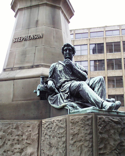 Central_Stephenson_Detail