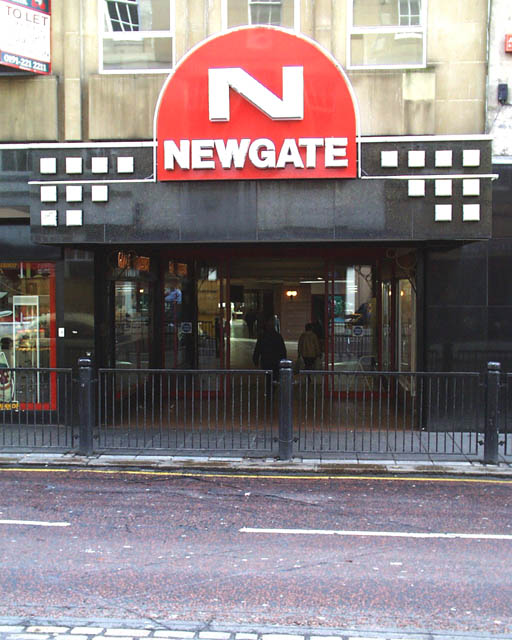 Clayton_Newgate_Entrance